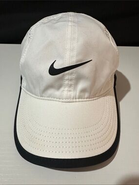 Women’s Nike White Baseball Cap with Black Swoosh and Trim Dri-Fit feather light